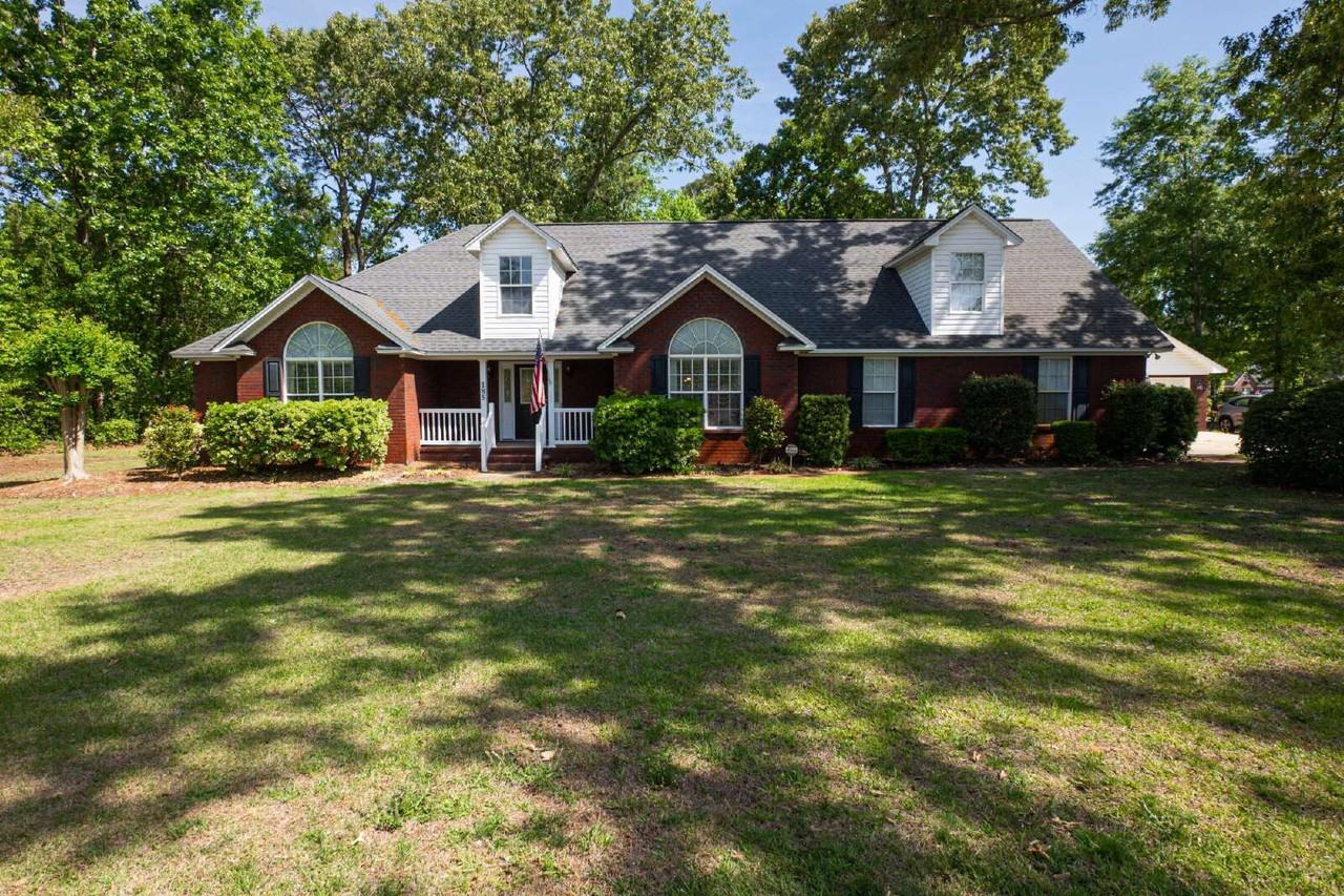 185 Lakewood Dr - Photo 3 of 43