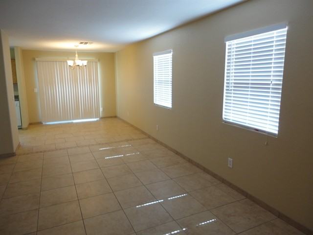 1812 W Mission Harbor Ln - Photo 3 of 9