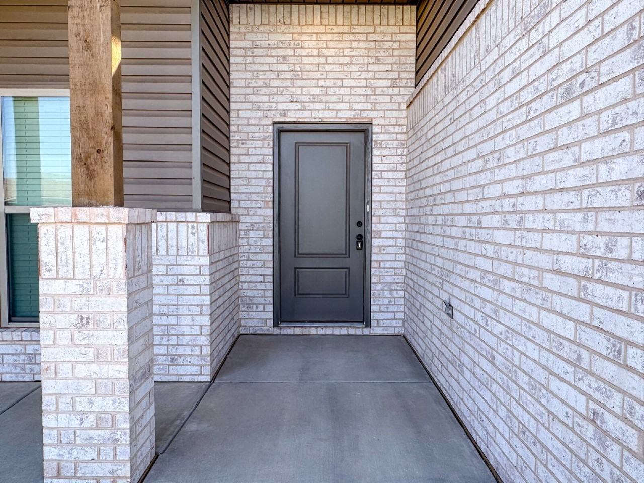 6305 Virginia Ave - Photo 2 of 17