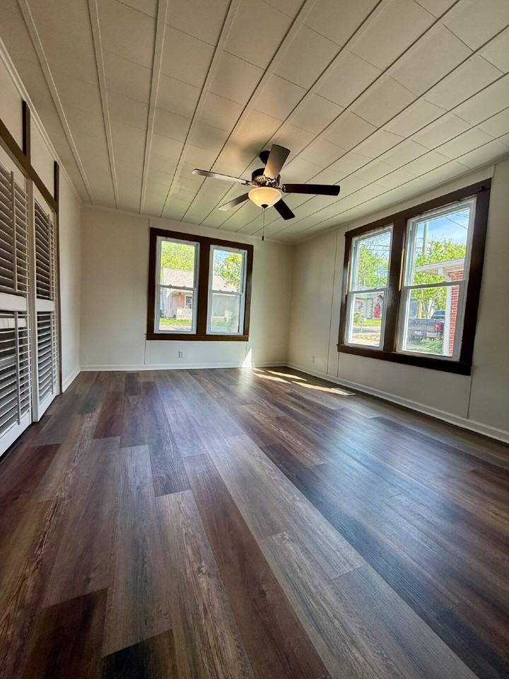 2107 Woodland St - Photo 3 of 6