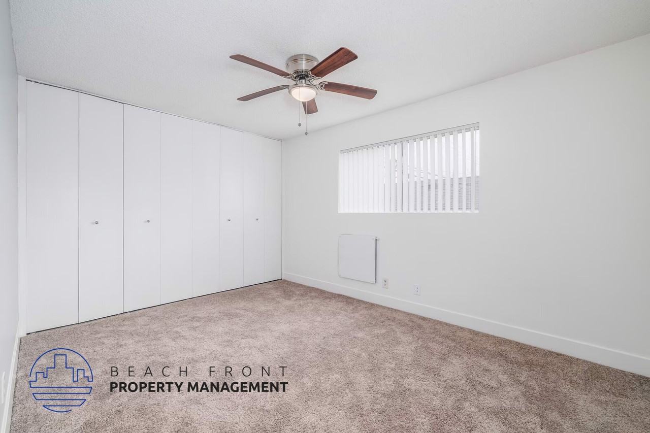 355 Coronado Ave. - Photo 7 of 21
