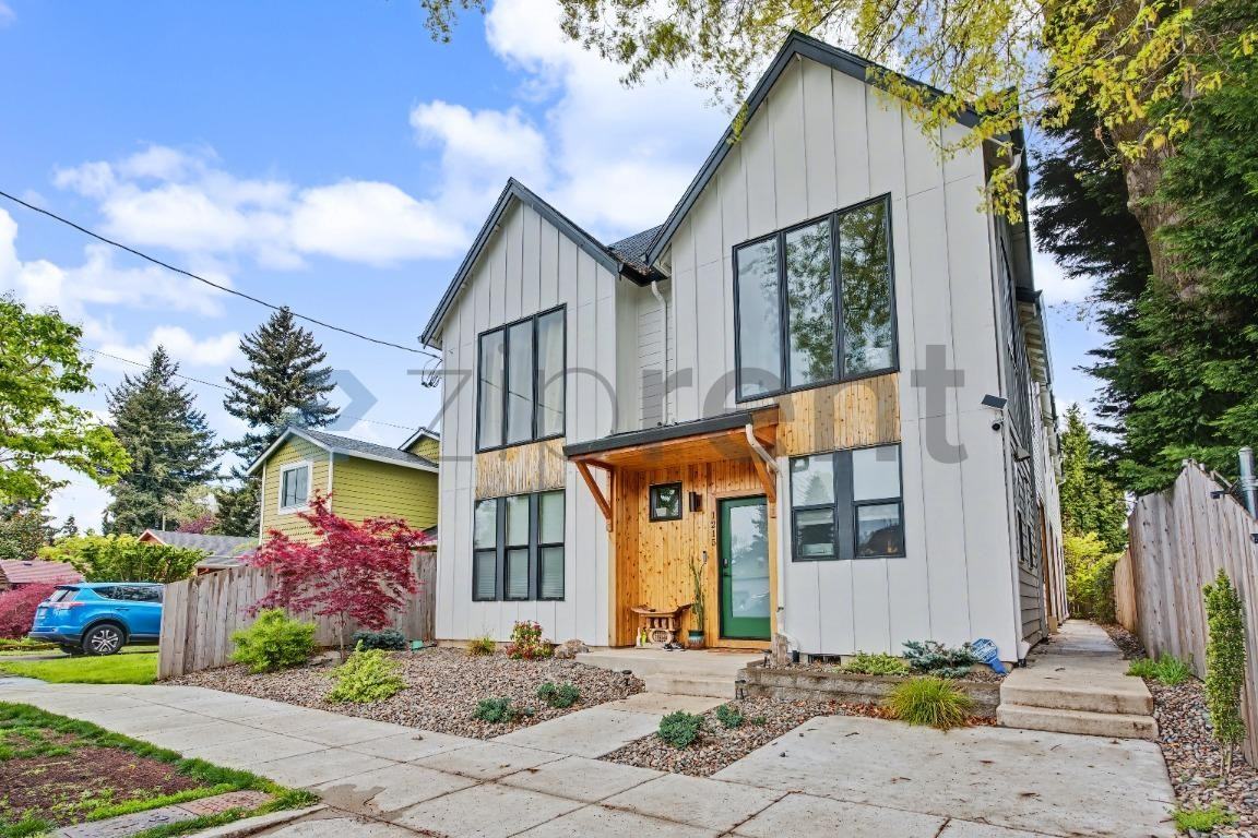 1209 N Winchell St #4 - Photo 2 of 17