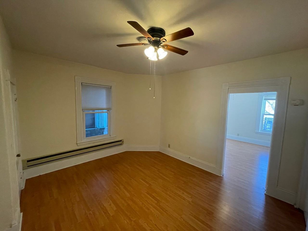 16 Lincoln St - Photo 2 of 11