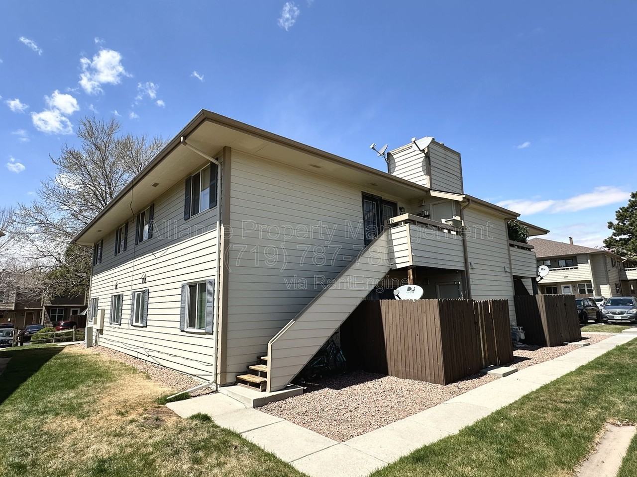 4427 Hunting Meadows Cir