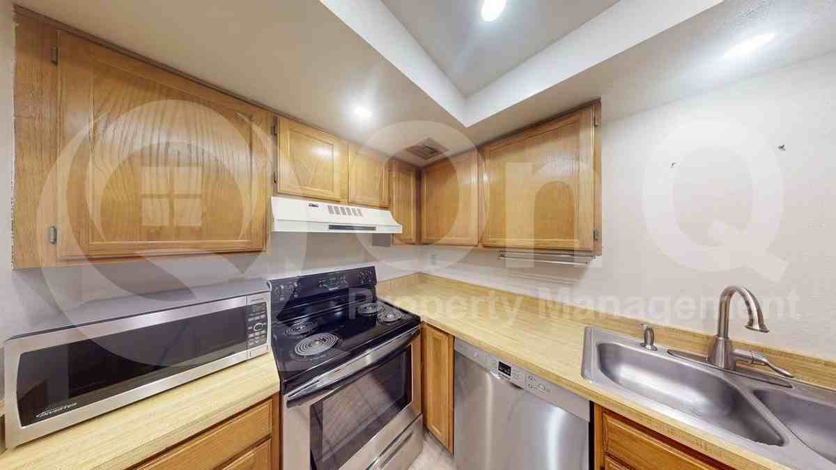 3857 N Paseo De Las Canchas - Photo 3 of 15