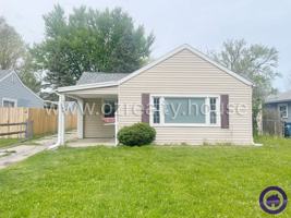 featured image of 5344 Claxton St