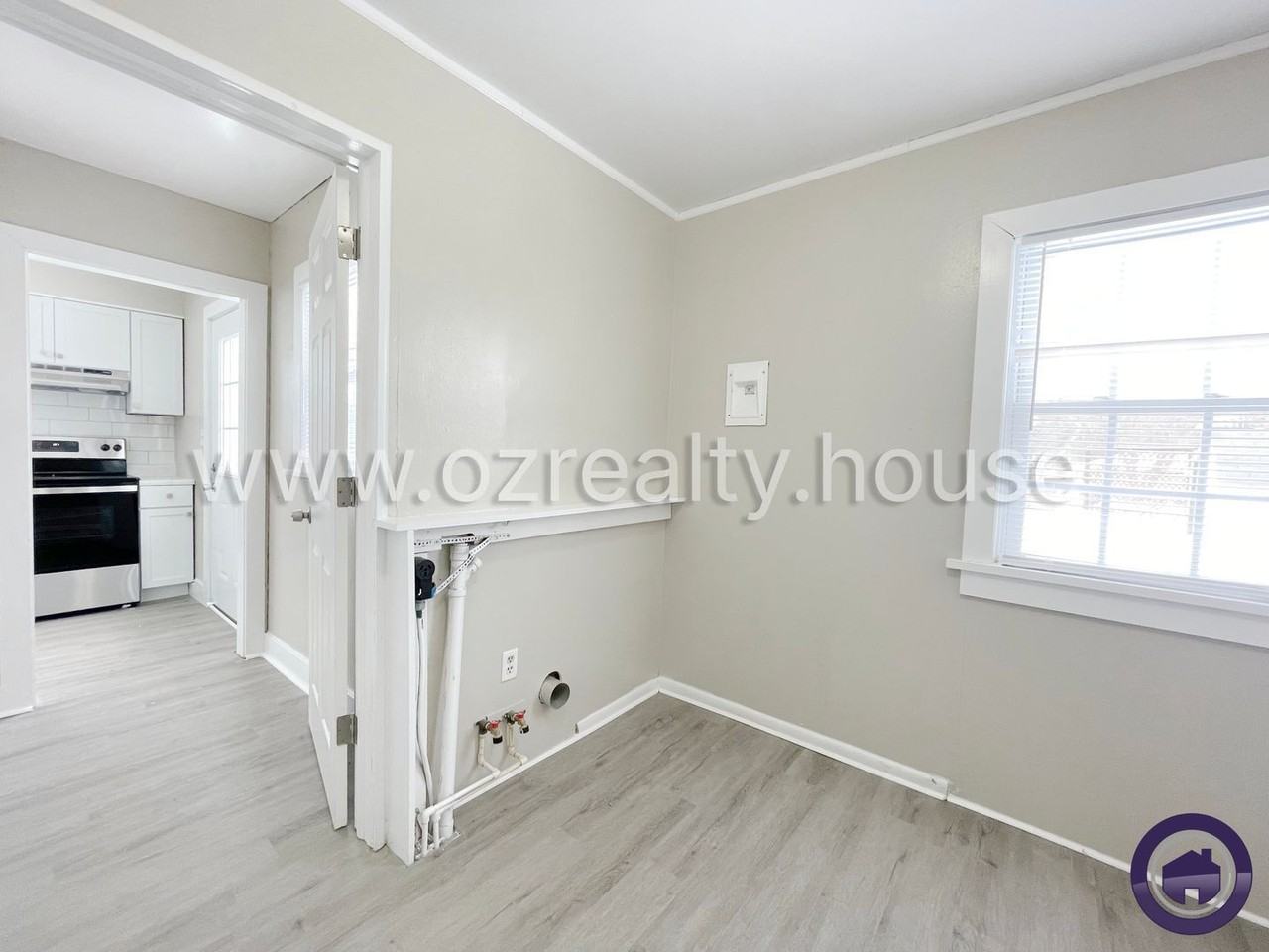 5344 Claxton St - Photo 3 of 19