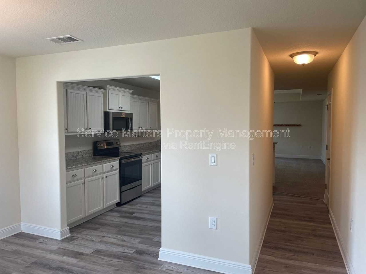 4170 Roosevelt Way - Photo 5 of 21