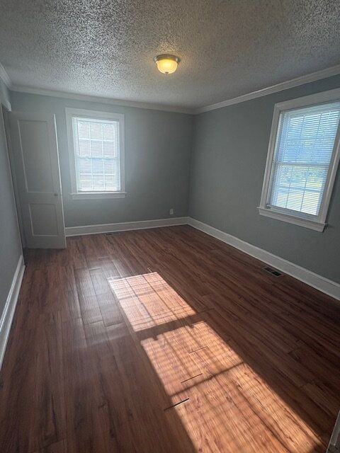 2612 Sunset Ave - Photo 7 of 15