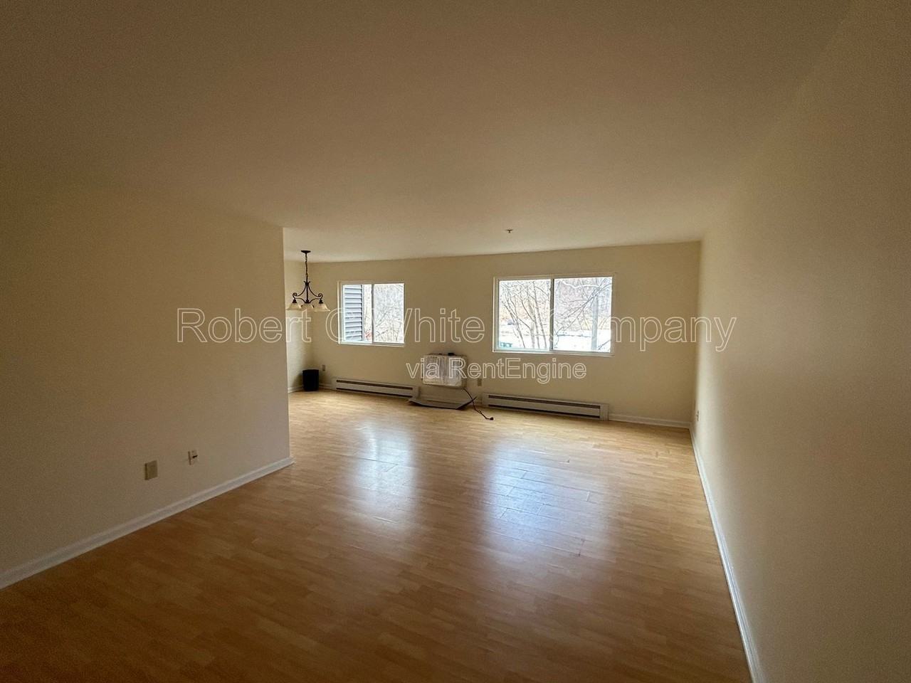 14 Newtown Rd #B5 - Photo 4 of 8