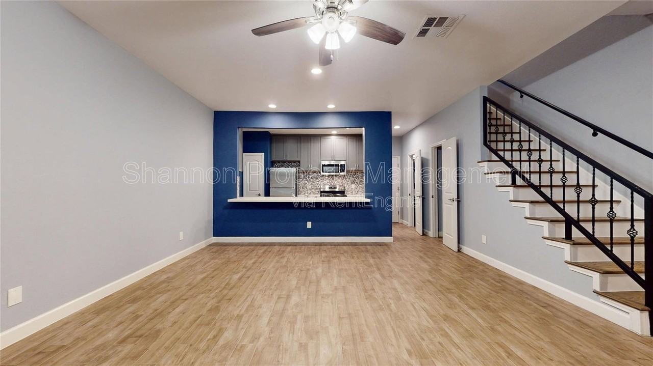 2984 Holly Hall St - Photo 5 of 26