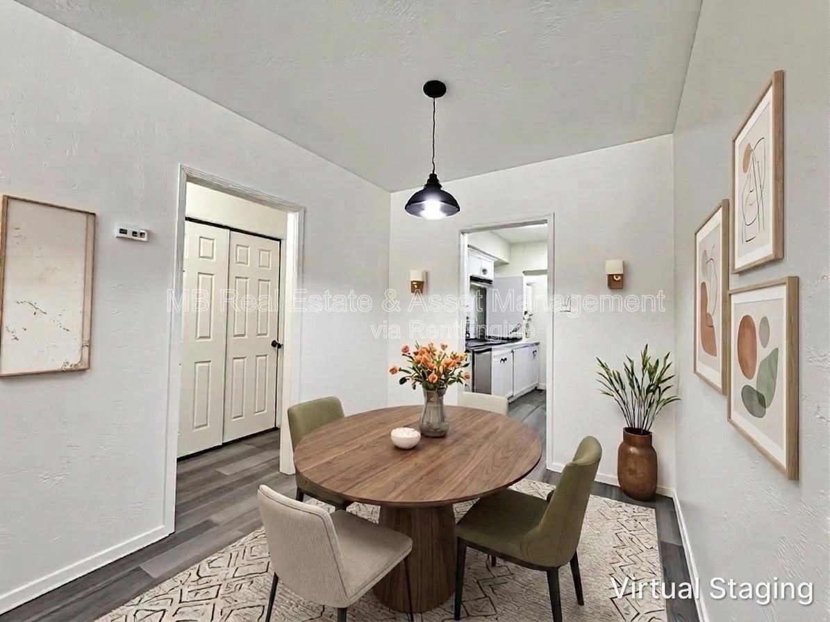 1505 E Oak St #E - Photo 2 of 9