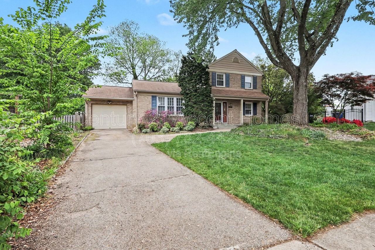 6117 Lynley Ter - Photo 2 of 38