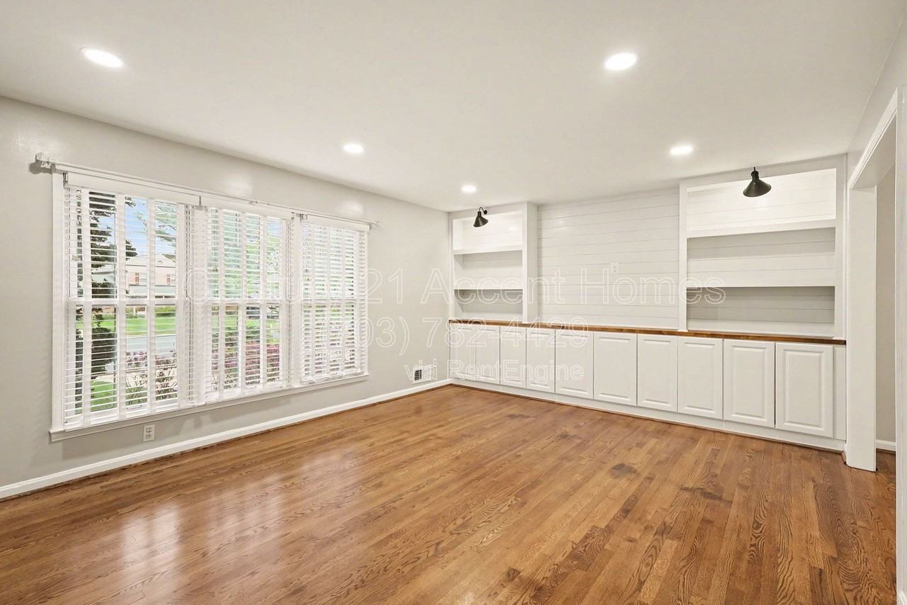 6117 Lynley Ter - Photo 3 of 38