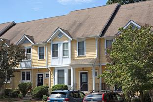 113 Melbourne Park Cir #D - Photo 1 of 1