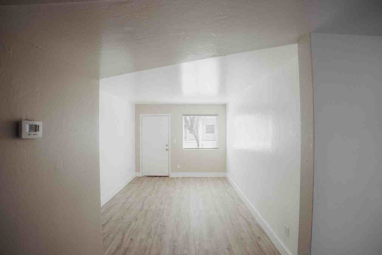 Apache Road Apartments - Photo 6 of 18