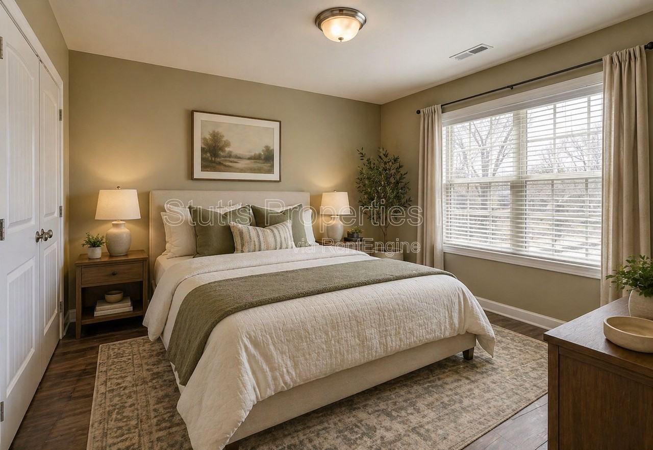 145 Bruin Pl #123 - Photo 2 of 11