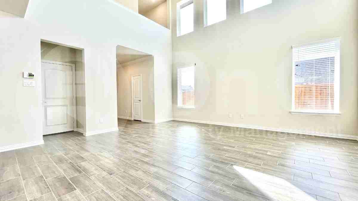 2721 Green River Rd - Photo 6 of 30