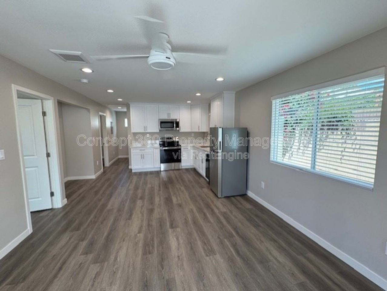 254 Quincy Ave - Photo 4 of 27