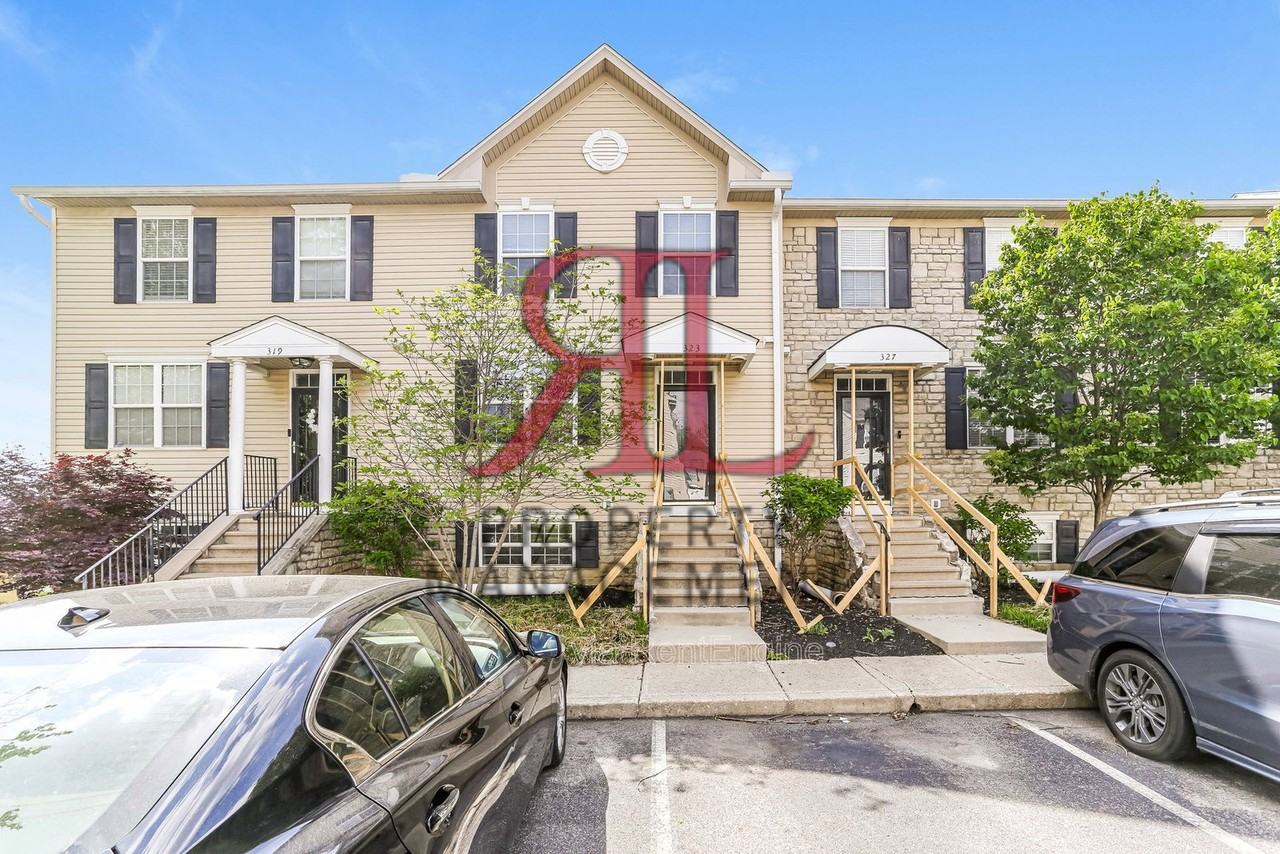 323 Oxford Oak Dr #1