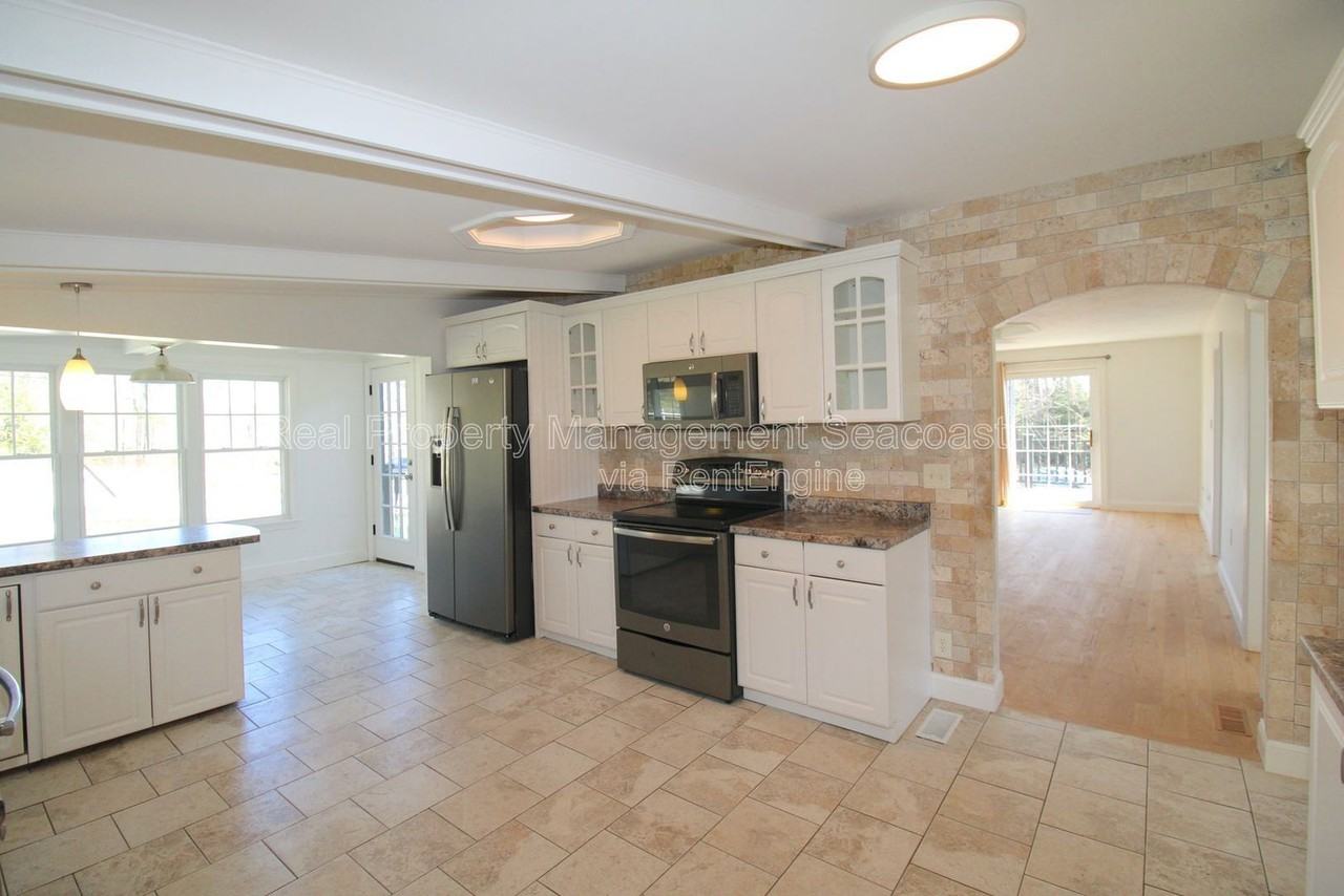 94 Lake Shore Dr #A - Photo 7 of 29