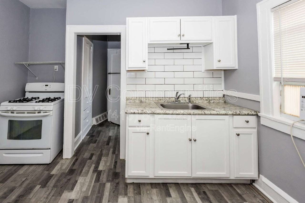 13389 Madison Ave #12 - Photo 5 of 11