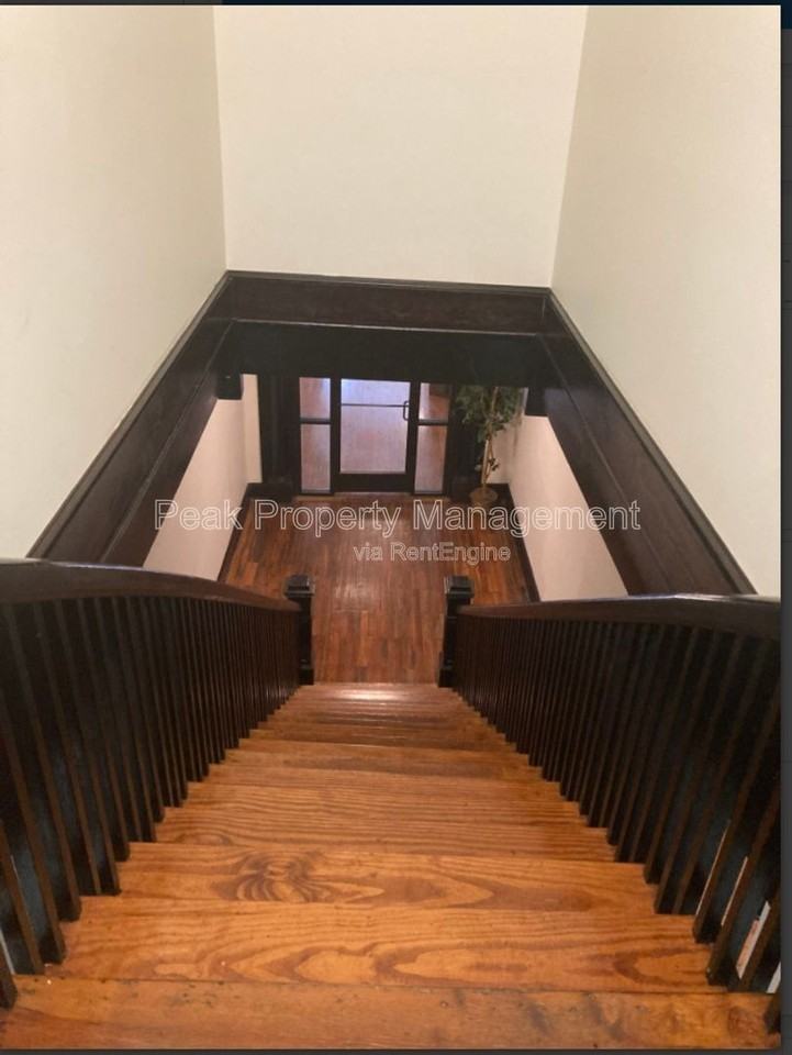 25 W Bank St #5 - Photo 3 of 6