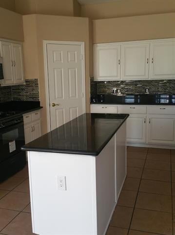 3624 West 26th Street - Photo 2 of 25