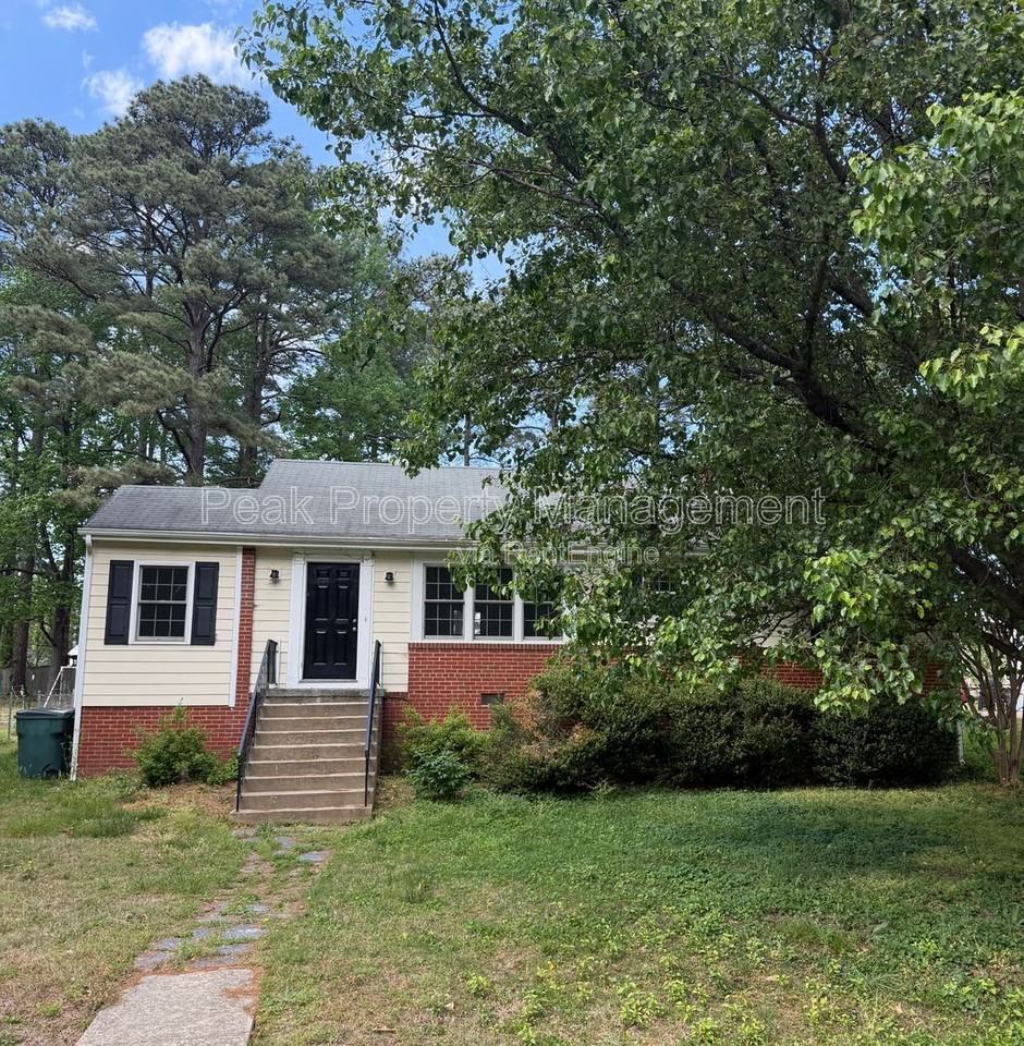 9014 Weldon Dr - Photo 2 of 10