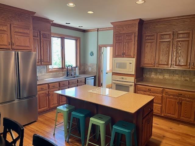 50 Hemlock Ct - Photo 4 of 28