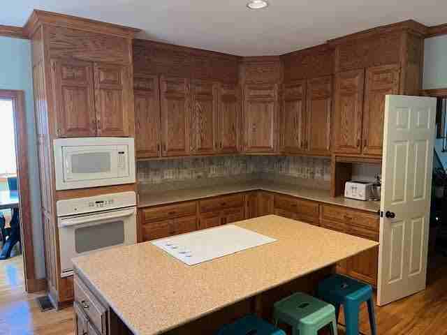 50 Hemlock Ct - Photo 5 of 28