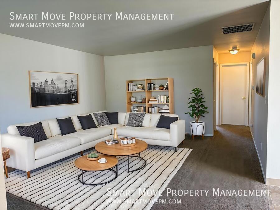 981 E Blue Heron St - Photo 4 of 25