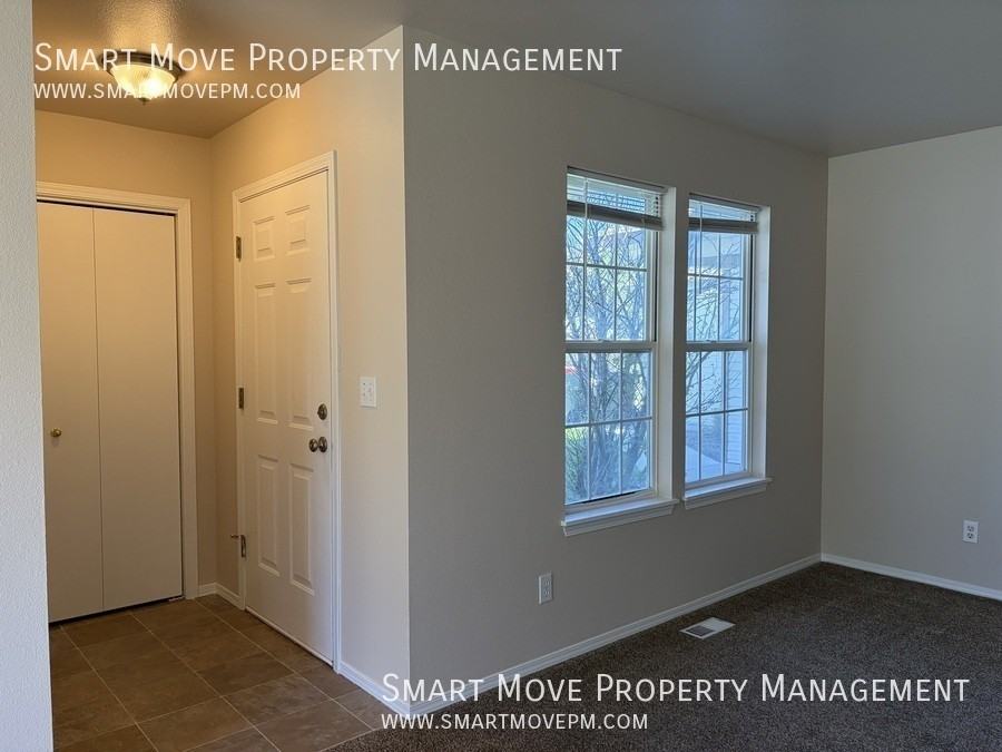 981 E Blue Heron St - Photo 6 of 25