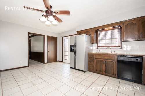 805 S Virginia Ln - Photo 5 of 27