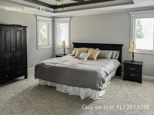 22904 W 47th Ter - Photo 5 of 17