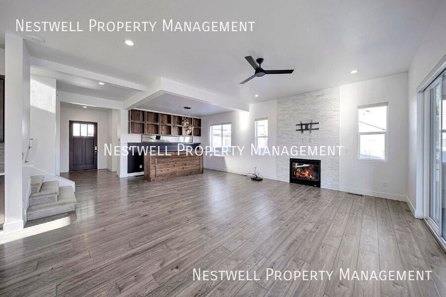 2346 E Snowy Peak Dr - Photo 3 of 42