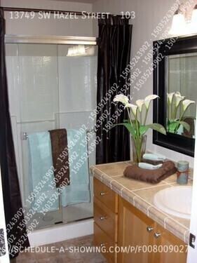 13749 Sw Hazel St #103 - Photo 6 of 37