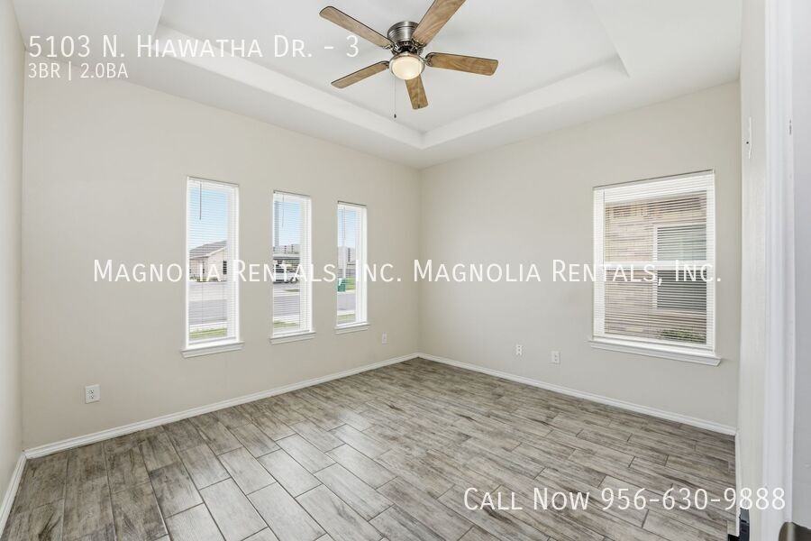 5103 N Hiawatha Dr #3 - Photo 7 of 31