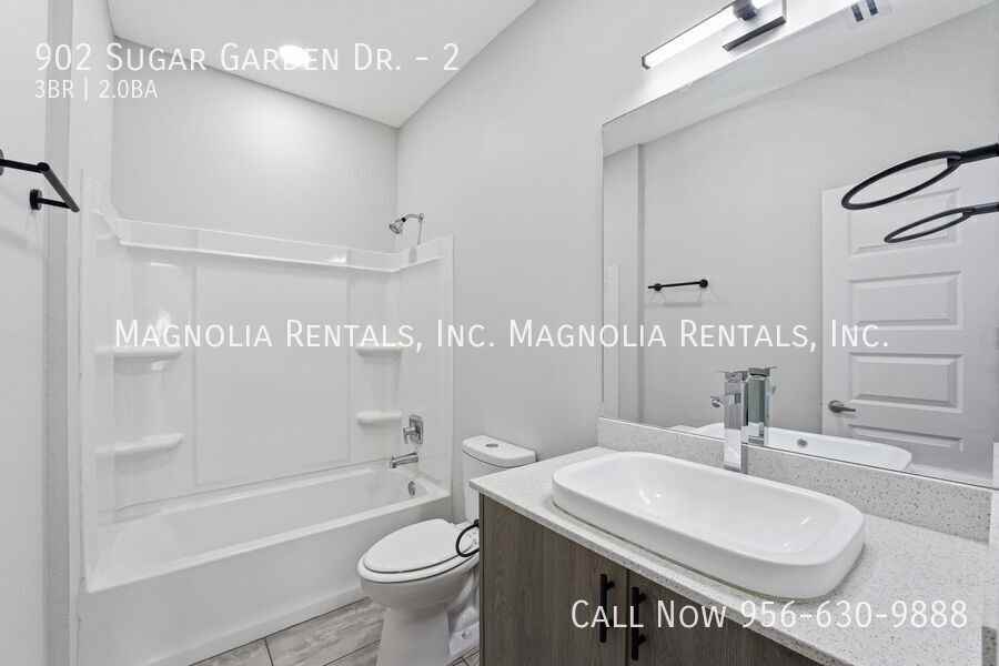 902 Sugar Garden Ave #2 - Photo 6 of 13