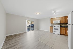 3423 Ridgeland Ave #102 - Photo 1 of 1