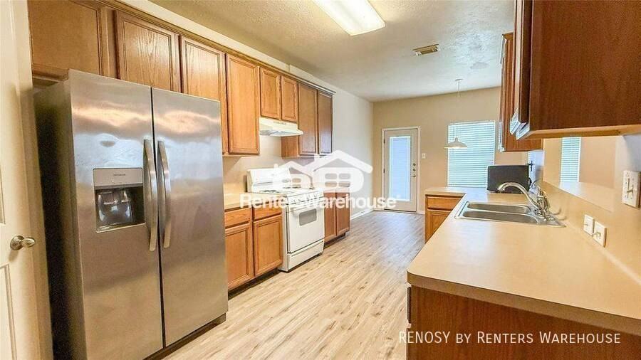 5127 Prosperity Cir - Photo 6 of 22
