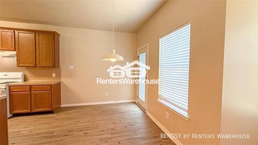 5127 Prosperity Cir - Photo 7 of 22