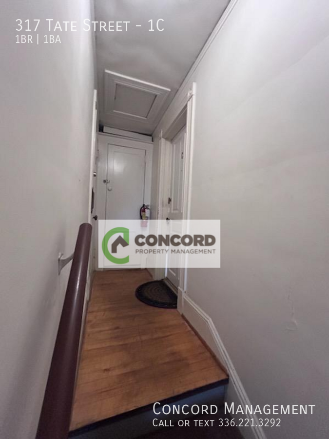 317 Tate St #1C - Photo 3 of 12