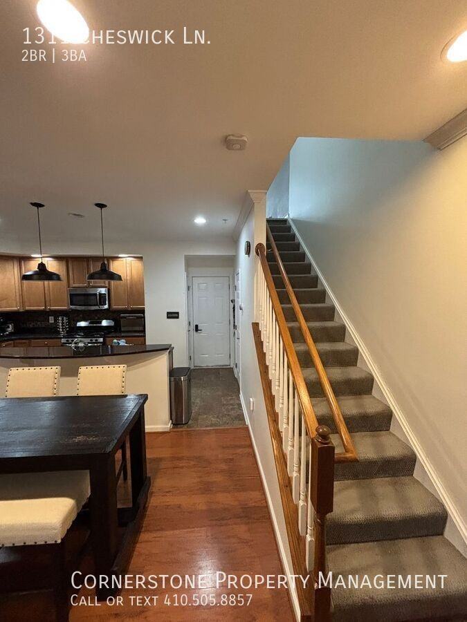 1311 Cheswick Ln - Photo 4 of 9