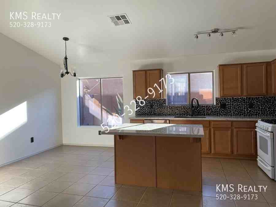 2375 E Calle Arroyo Lindo - Photo 6 of 24