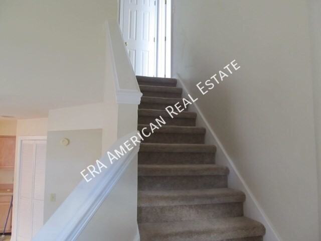 1100 Crosswinds Lndg #1 - Photo 7 of 14