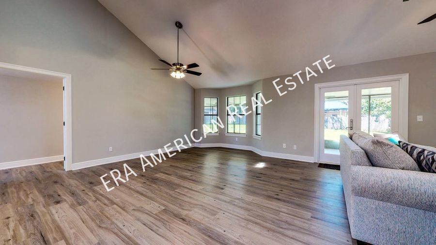 18 Meigs Dr - Photo 6 of 23