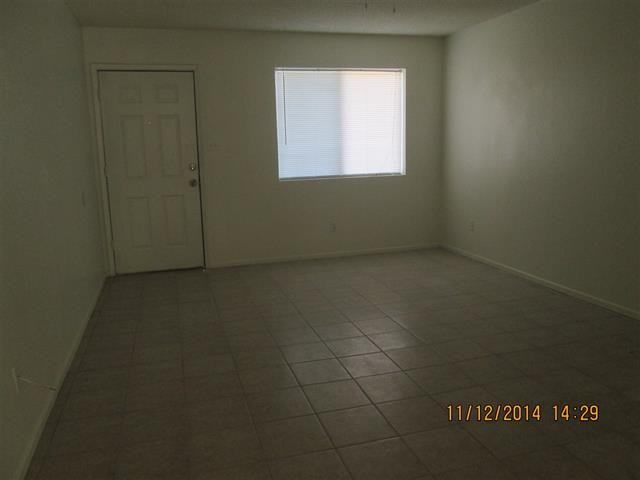 2848 South 27th Way - Photo 3 of 9