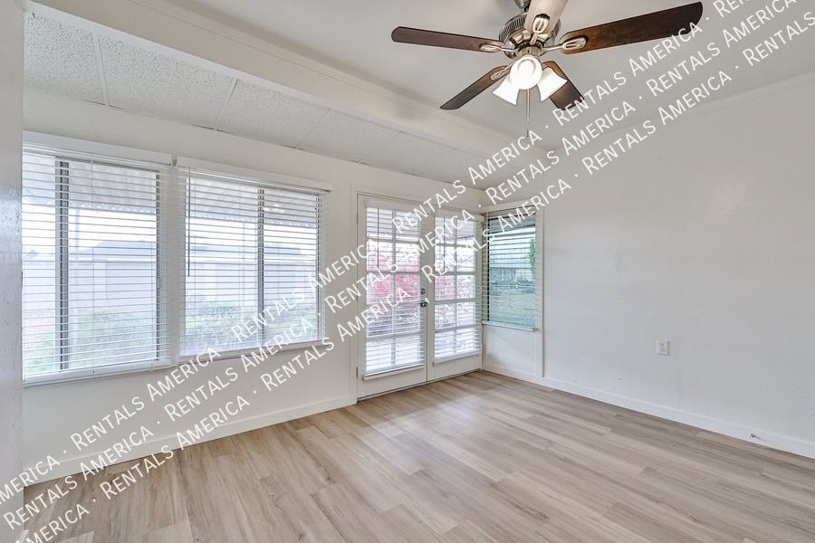 12450 N Augusta Dr - Photo 7 of 23