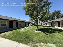 featured image of 1019 S Longmont Ave #11